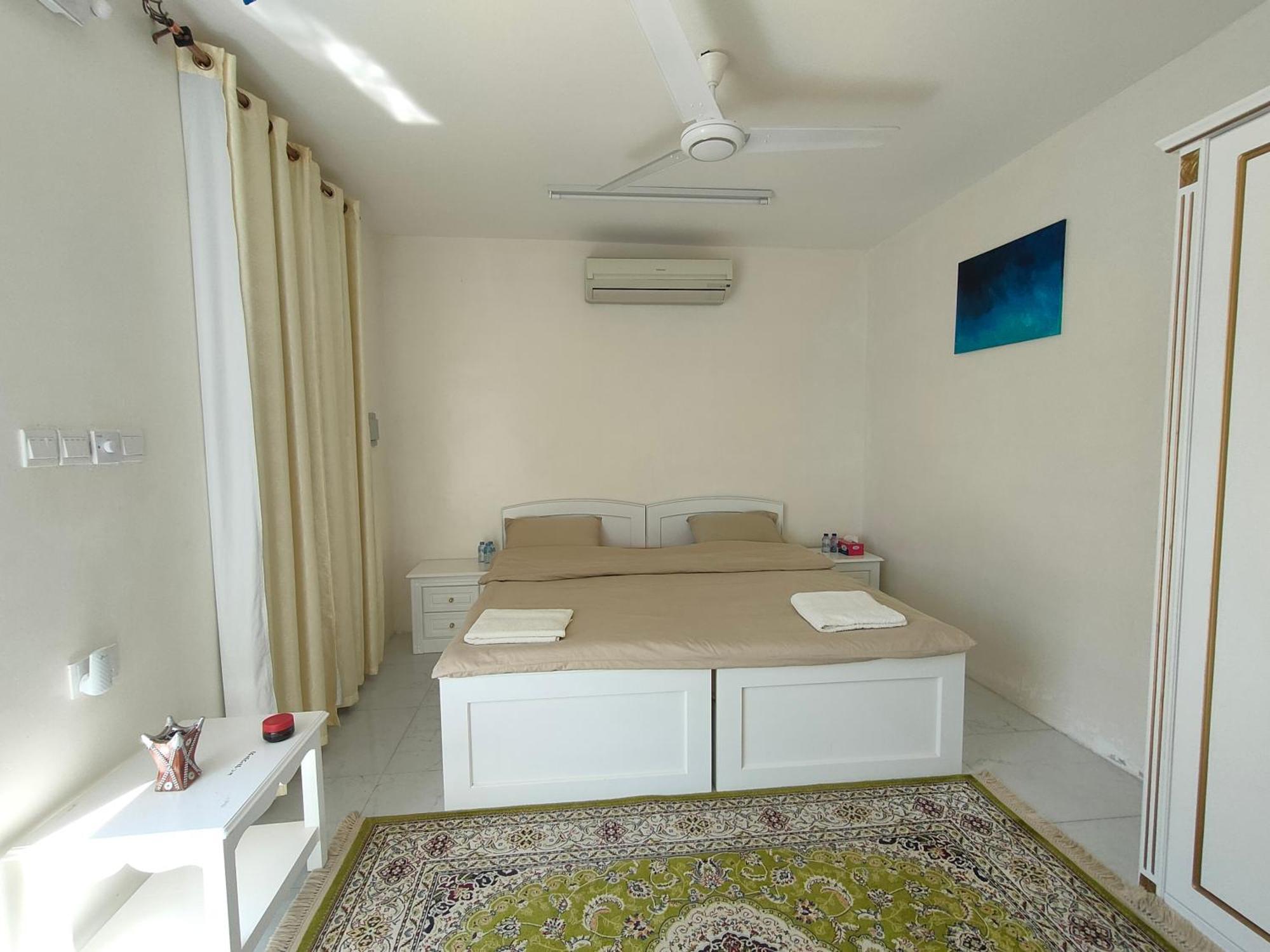 Ras Al Hadd Orchid Apartment Exterior photo
